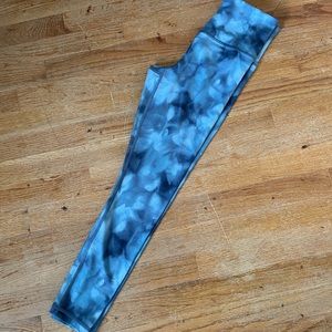 XS Athleta Elation Printed 7/8 Tight